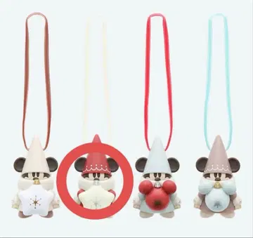 릴리린린 캡슐 토이 2025 디즈니 크리스마스 빨간색