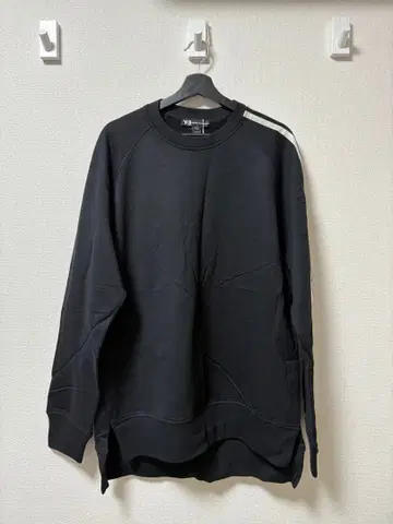 Y-3 블랙 맨투맨 트레이닝복 슬릿