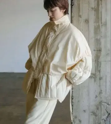 select MOCA 레이어드 볼륨 슬리브 다운