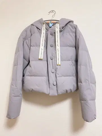 핀트 F i.n.t 로고 리본 숏 다운 그레이 [ 방수 가공 포함 ]