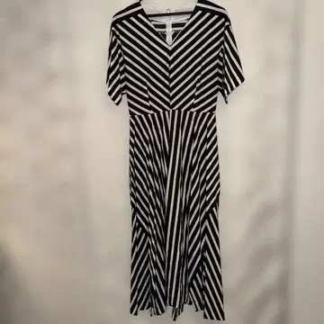 LE PHIL 스트라이프 V넥 미디 드레스