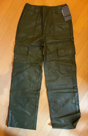 인조 가죽 와이드 카고 팬츠