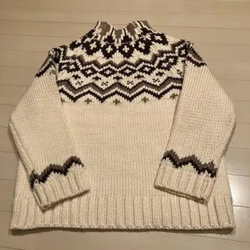 나노 유니버스 아이보리 페어아일 패턴 니트 스웨터