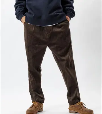 FREAK'S STORE 베이직 실루엣 코듀로이 이지 팬츠