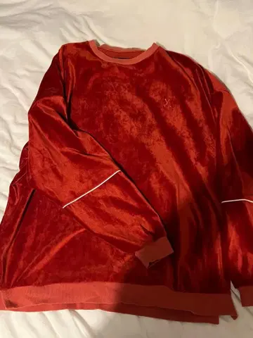 (D)VUS 벨벳 빨간색 긴팔 트레이닝복 M
