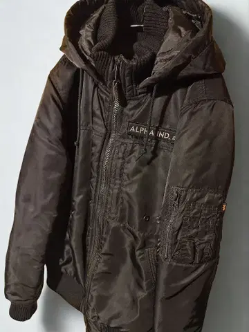 ALPHA IND. 밀리터리 자켓 블랙