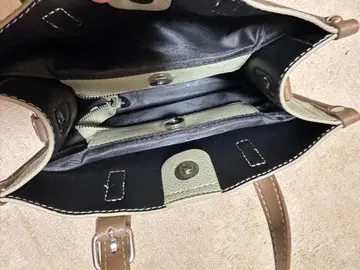 그린 합성 피혁 핸드백