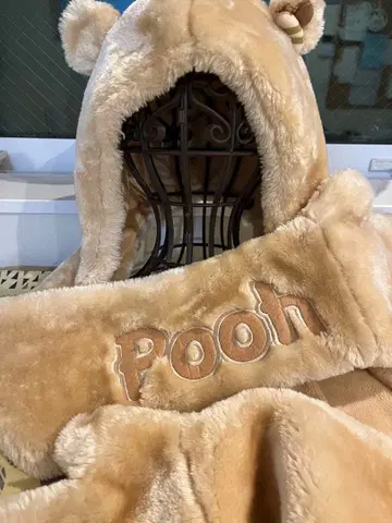 새상품급 푸우 후드 부착 망토 미튼 포함