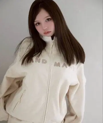 [ AND MARY ] Mary logo fleece jacket