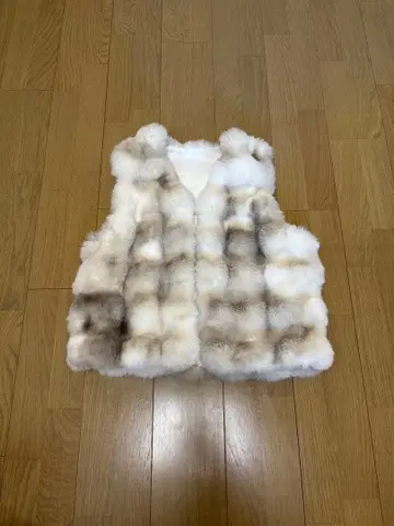 Capricious by plegina 퍼 베스트