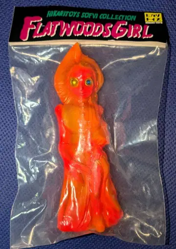 히카리토이즈 플랫 우즈 걸 소프트 비닐