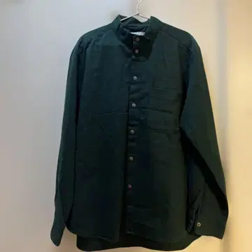 다크 그린 버튼 달린 두꺼운 원단 셔츠 사이즈 2