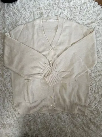 아이보리 V넥 가디건 F 사이즈