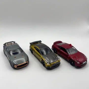 토미카 GTR 세트 R35 & 이타르 디자인