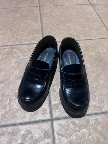 문스타 블랙 로퍼 23.5cm