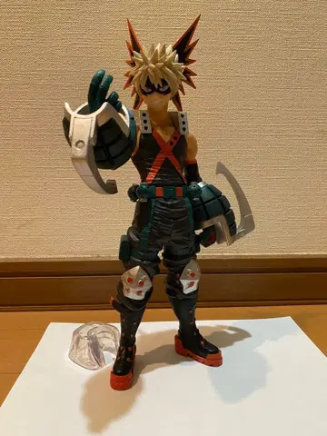 [ 박스 없음 ] 나의 히어로 아카데미아 바쿠고 카츠키 피규어