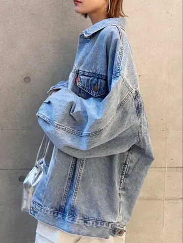 ungrid 빅 실루엣 데님 자켓 라이트 블루