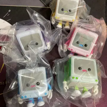 레트로 PC 보이 스탠드 피규어 2