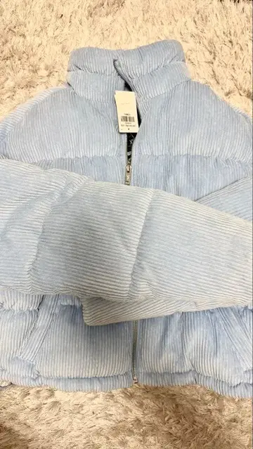 스카이블루 코듀로이 숏 기장 다운 자켓