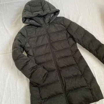 유니클로 다운 롱 기장 L 사이즈 블랙