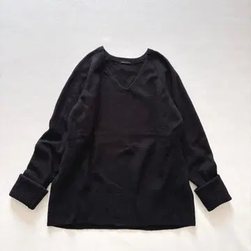 밴야드 스톰 아쿠아 캐시미어 혼방 V넥 니트