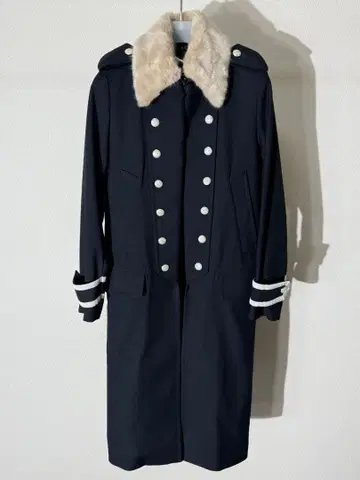 갈라 아벤트 나폴레옹 코트 롱 코트 울