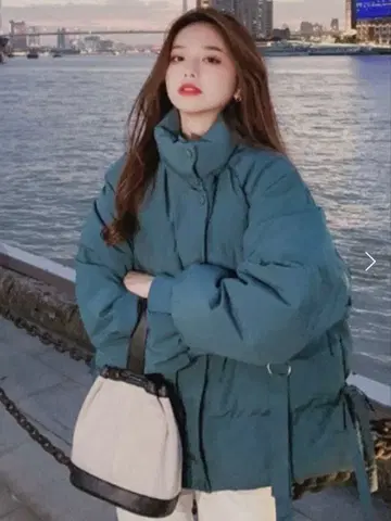 vuue 빅 실루엣 다운 자켓