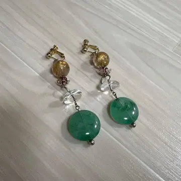 핸드메이드 귀찌