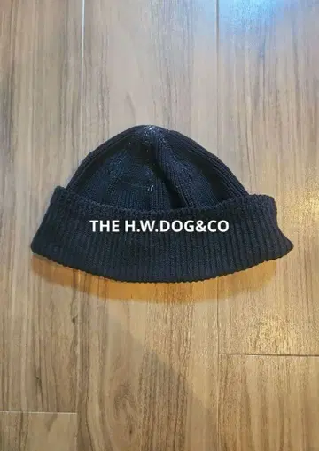 THE H.W.DOG&CO 블랙 니트 모자 비니 와치캡