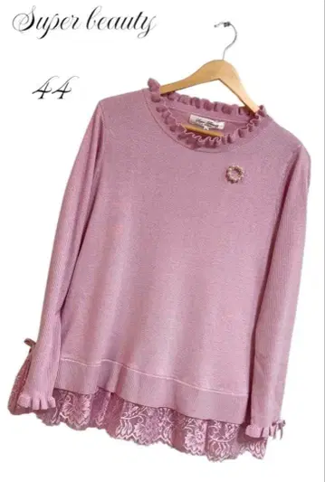 2024AW 슈퍼뷰티 밑단 레이스 사용 프릴 넥 스웨터 44