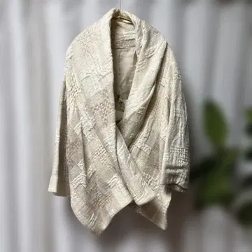 메풍 비대칭 숏코트 볼레로 아이보리 x 베이지 38 사이즈