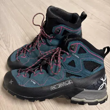 Montura 등산화 하이컷 파랑/블랙/핑크