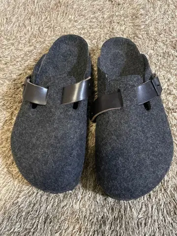 버켄스탁 보스턴 41 펠트 하자 있음 샌들