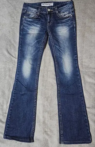 Grasshopper 버터플라이 자수 데님