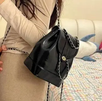 한국발 체인 스트랩 백팩 블랙 당일 발송