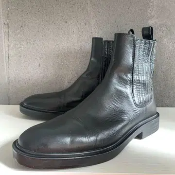 새상품급 ZARA 블랙 가죽 사이드 고어 부츠