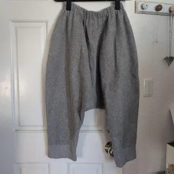 안테메리디안 그레이 울 혼방 와이드 팬츠 사루엘