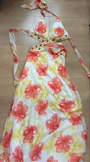 꽃무늬 하이넥 맥시 드레스