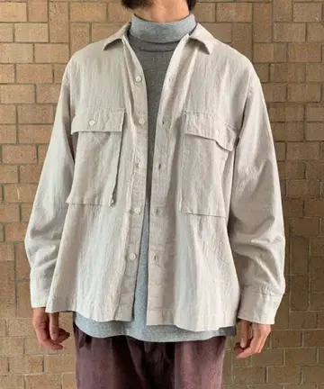 캐주얼 베이지 긴팔 셔츠