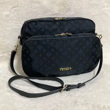 컨디션 최상 러셋 russet 더블 지퍼 숄더백 로고 금장 장식