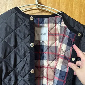 한정판 모델 MACKINTOSH PHILOSOPHY 퀼팅 코트 블랙