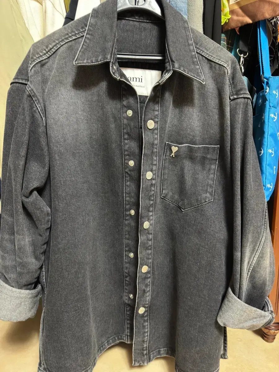 [Authentic] Ami Paris Silver Heart Logo Black Denim Jacket