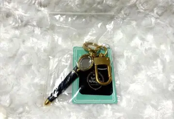 사만사 트위스티드 원더랜드 참 옥타비넬