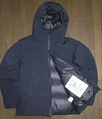 BEAUTY&YOUTH 코마츠 마테레 나일론 ALLIED 다운 자켓