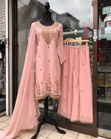 핑크 자수 앵클 팬츠 세트