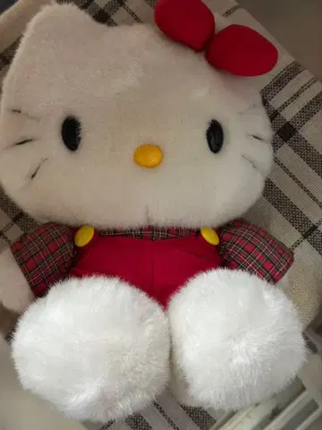 헬로키티 봉제 인형