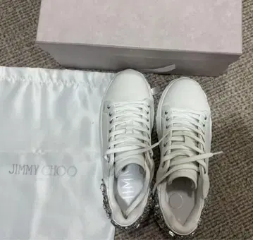 새상품급 JIMMY CHOO Diamond 스니커즈 화이트 23.5cm
