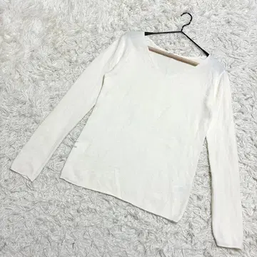 AZUL BASIC 브이넥 니트 아크릴 니트 무지 화이트 ( M )