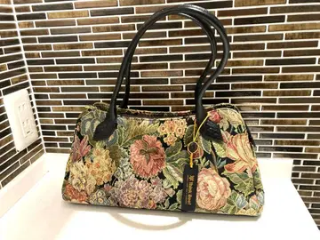 미사용 새상품 Think Bee! 싱크비 핸드백