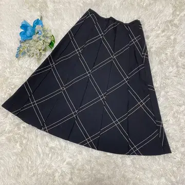 새상품급 [ROPE] 플레어 스커트 체크 무늬 무릎 기장 허리(60)